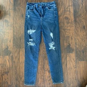 AEO Super Hi-Rise Jeans